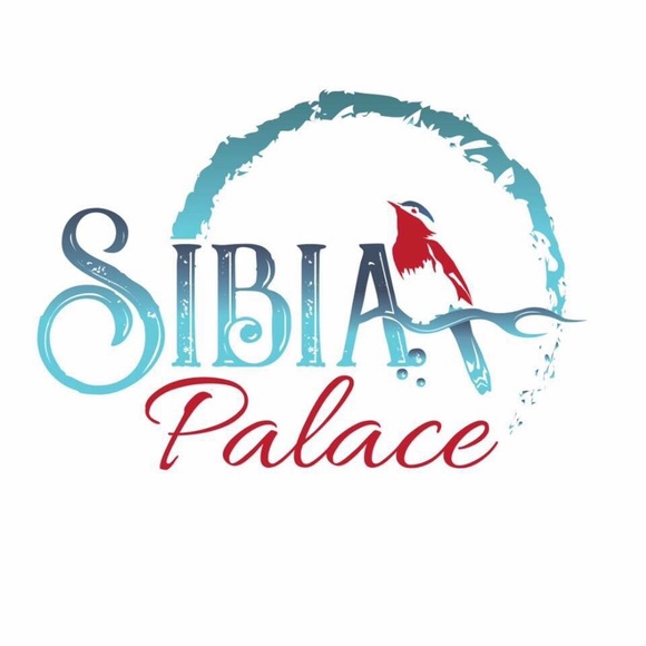 Meet Posher, Sibia offering baby 1st birthday outfits cake smash costumes & More - Picture 1 of 2